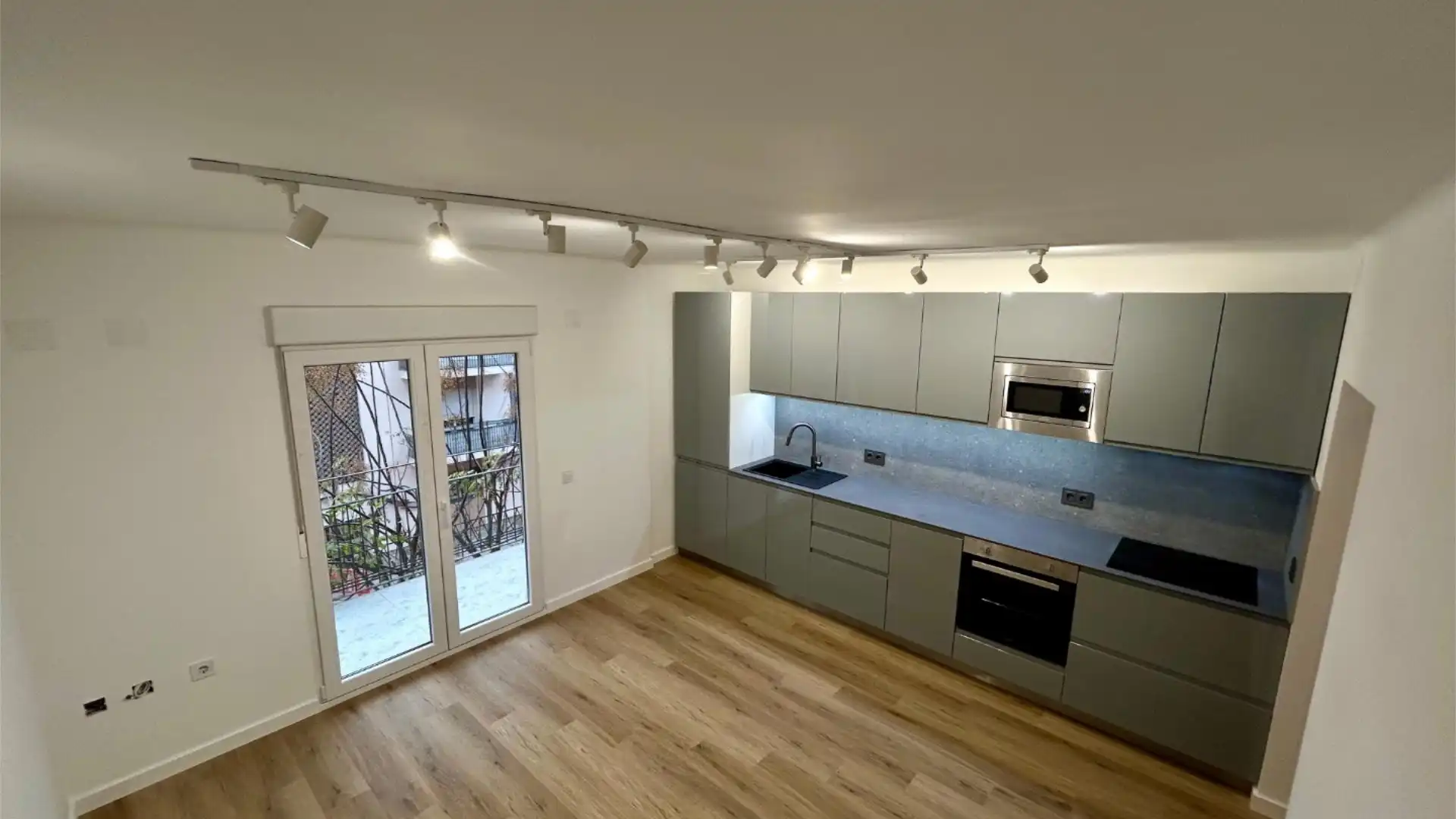 Piso en  Carrer Navarregui 1 - Foto 1