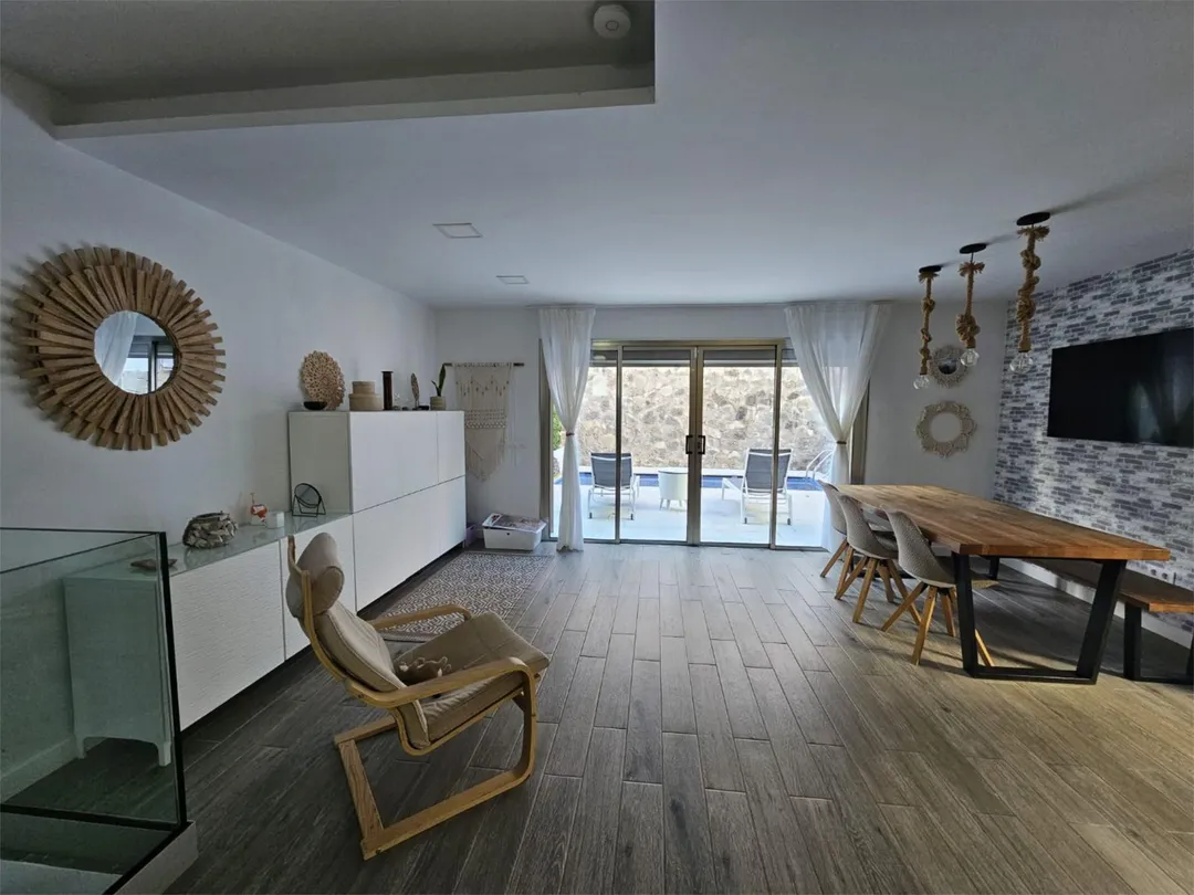 Casa adosada en  Calle Francisco de La Torre 31 - Foto 10