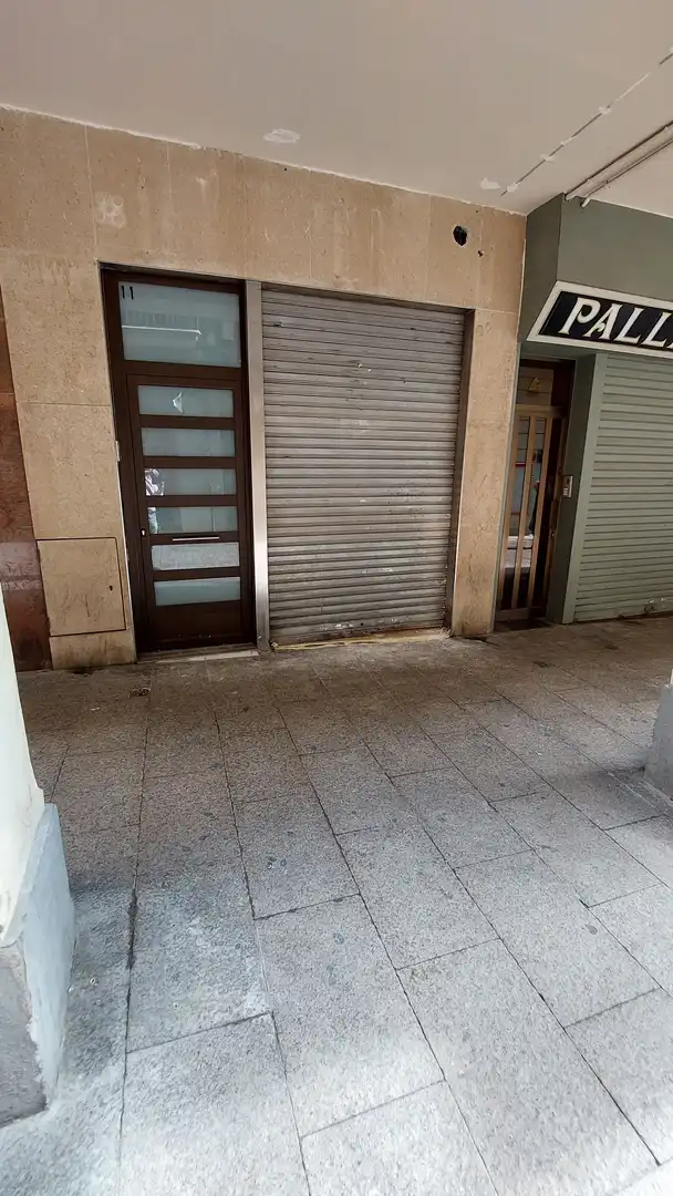 Local comercial en  Carrer de la Cort - Foto 27
