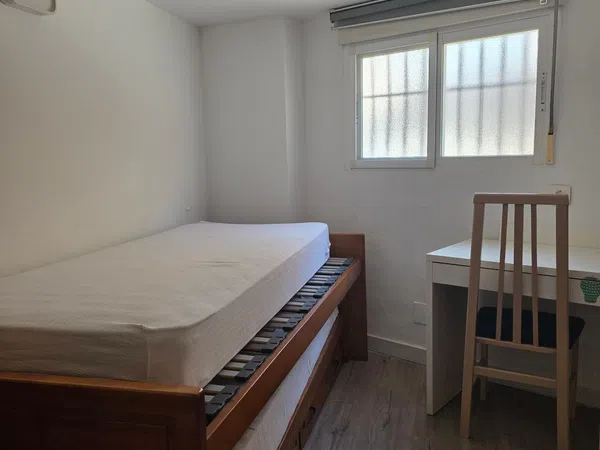 Chalet pareado en calle Francisco López López, 150 - Foto 4