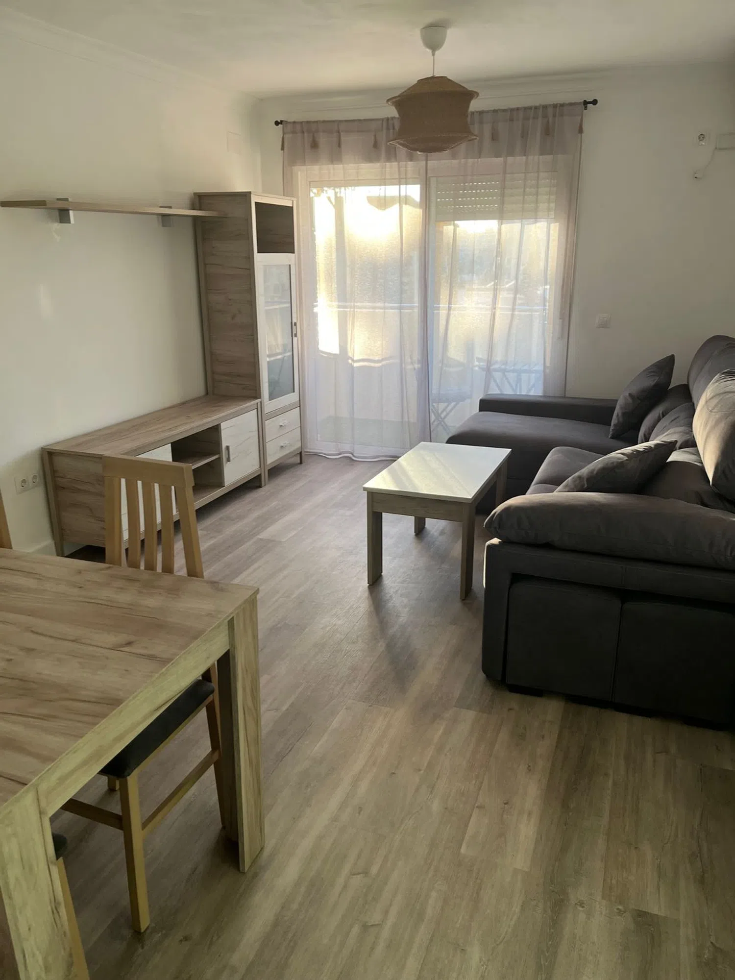 Piso en avenida la Calesera, 1627 - Foto 1