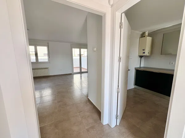Chalet adosado en Calle Comunidad de Navarra, 4 - Foto 4