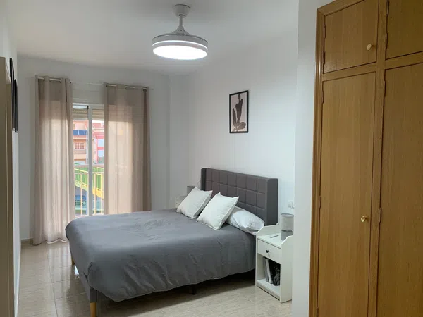 Piso en avenida Primero de Mayo, 113 - Foto 3