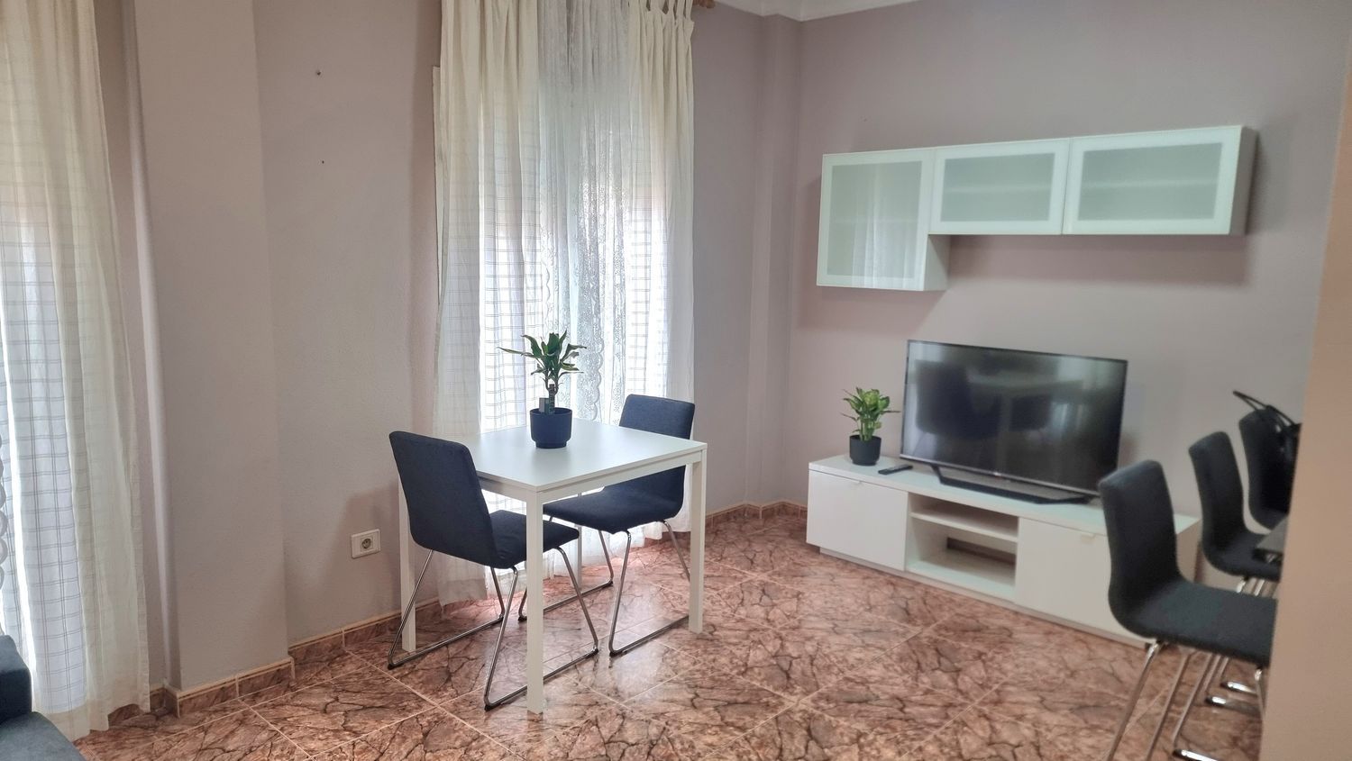 Piso en avenida Primero de Mayo, 61 - Foto 5