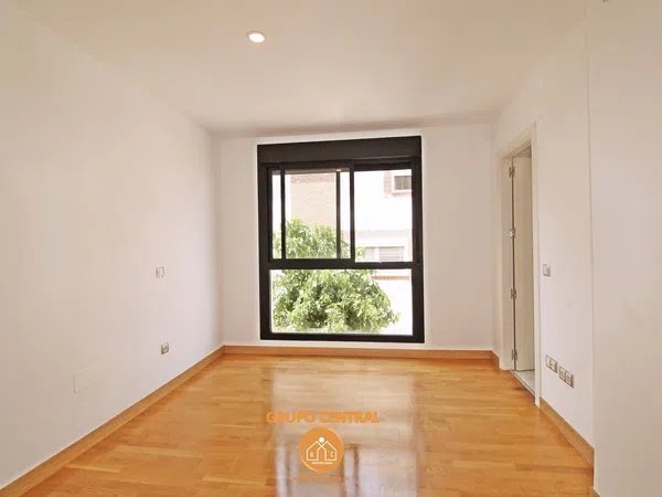 Piso en Avenida de Juan Pablo II, Zona Pueblo - Foto 2