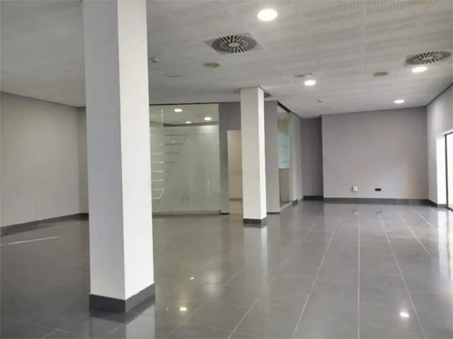 Local comercial en Centro de Gelves - Foto 5
