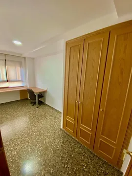 Piso en  Avinguda del Doctor Peset Aleixandre 47 - Foto 3
