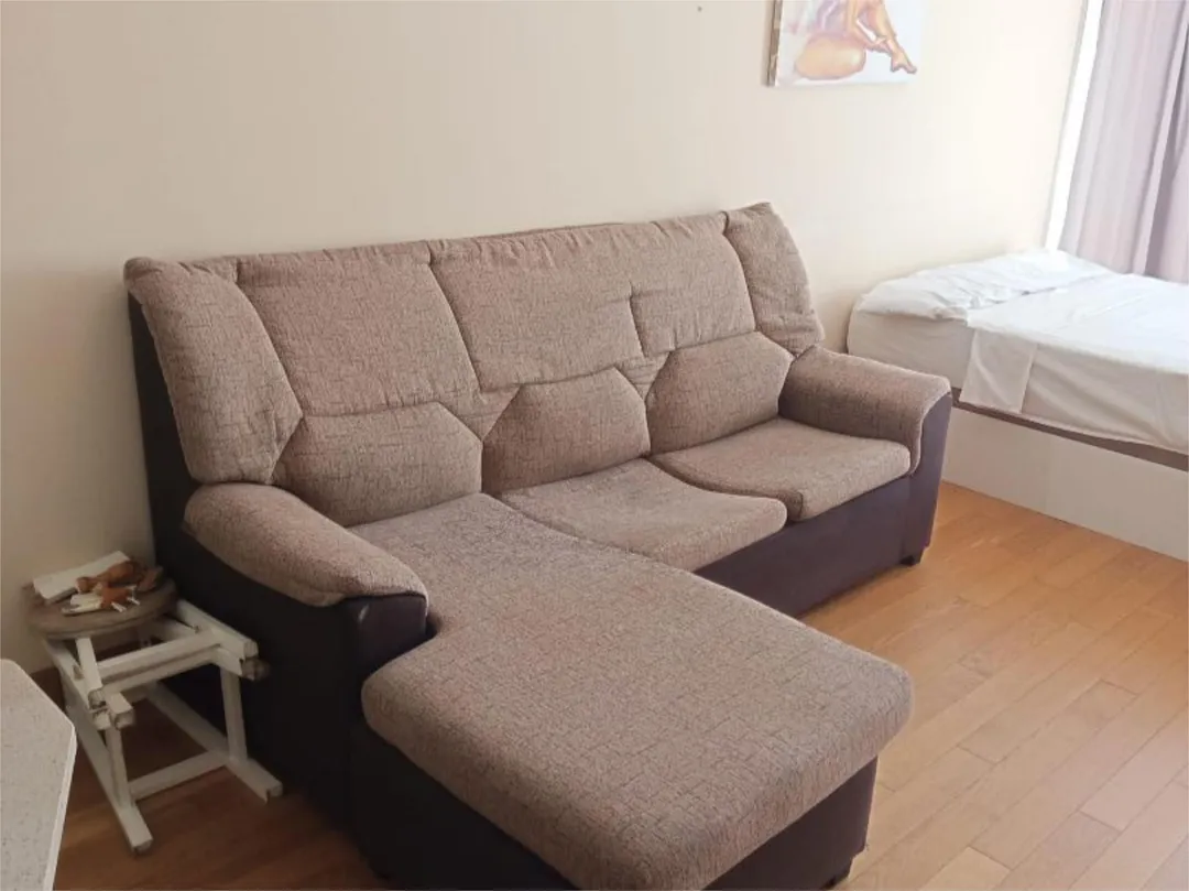 Estudio en  Rúa de Eduardo Iglesias 4