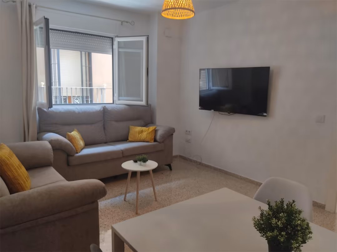 Piso en  Calle Arriola 15