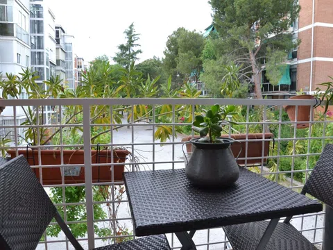 Piso en plaza Castanares, 6