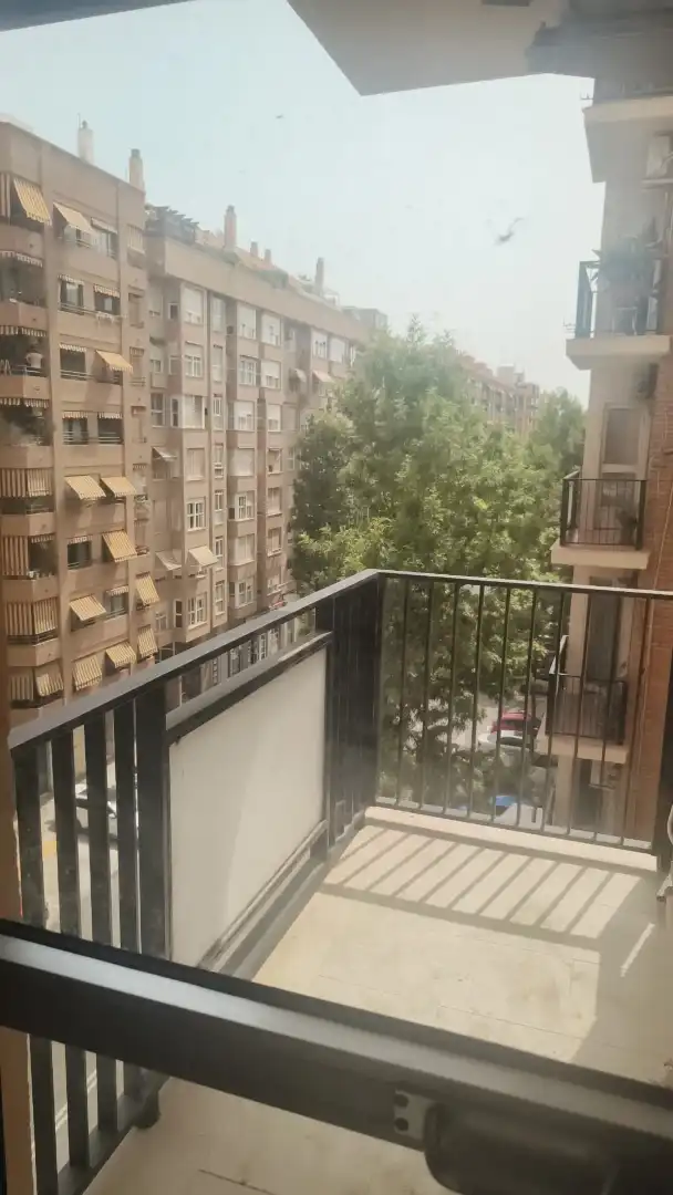 Piso en  Carrer de Maximilià Thous 14 - Foto 9