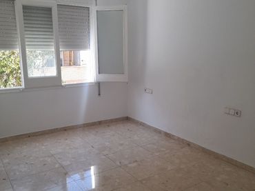 Piso en  Carrer de Josep Ricart 66 - Foto 5