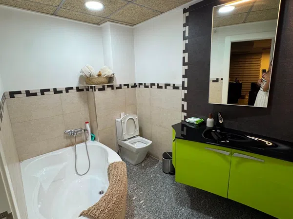 Chalet adosado en Avenida Pérez Urruti, 51, El Puntal - Foto 14