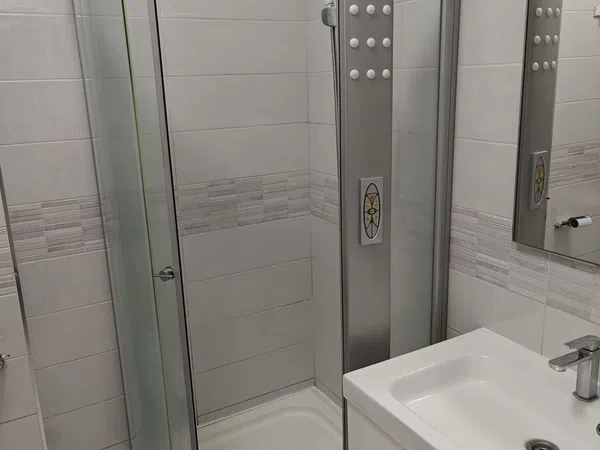 Estudio en Familia Betancourt y molina, 26 - Foto 9