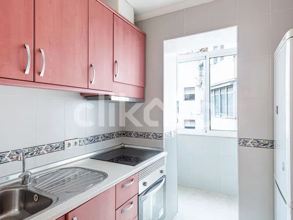 Piso en calle de Sant Mateu - Foto 7