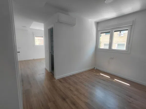 Piso en Calle Ignacio Santos Vinuelas, 17, Los Rosales - Foto 1