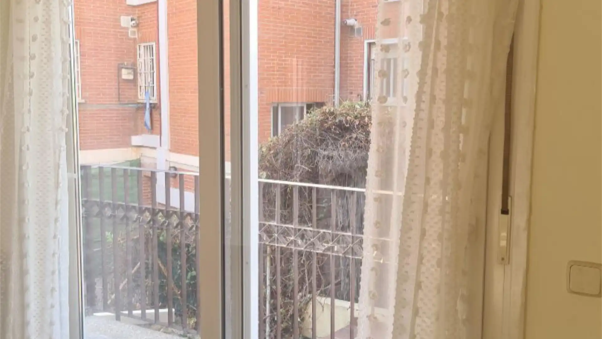 Piso en  Avenida de los Voluntarios 65 - Foto 4