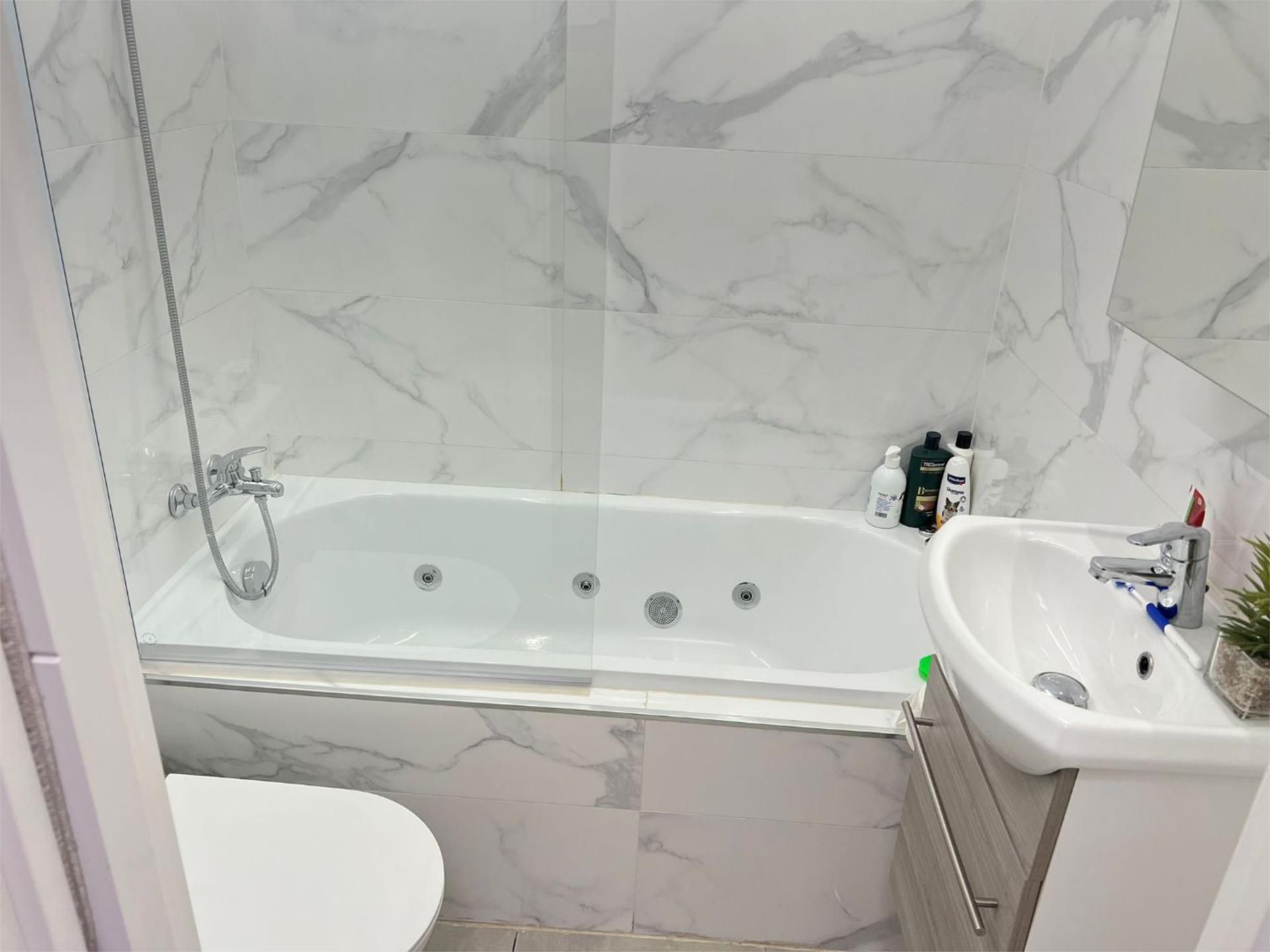 Casa adosada en  Calle de Bélmez 50 - Foto 17