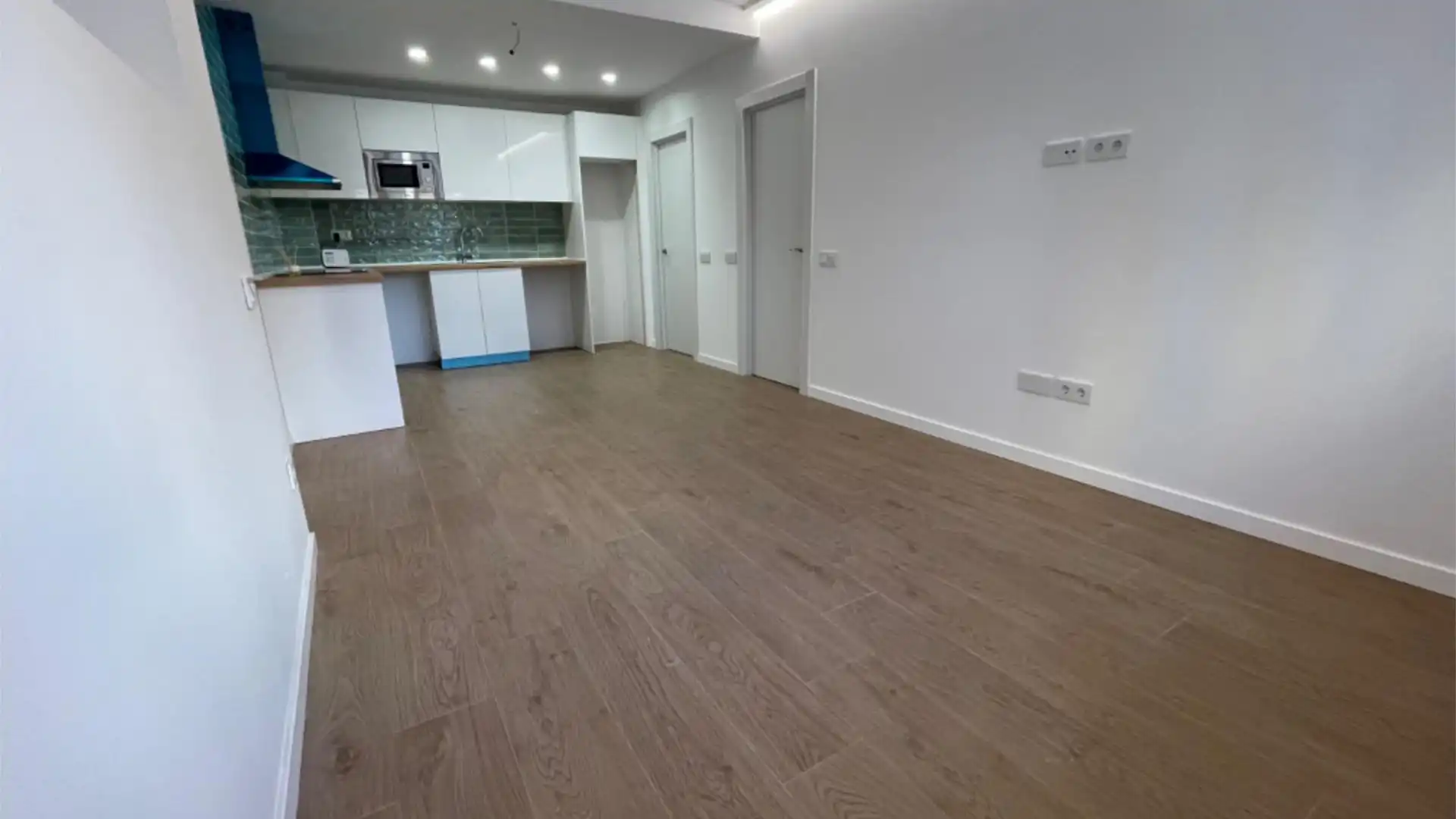 Piso en  Avenida de los Manantiales 24 - Foto 3