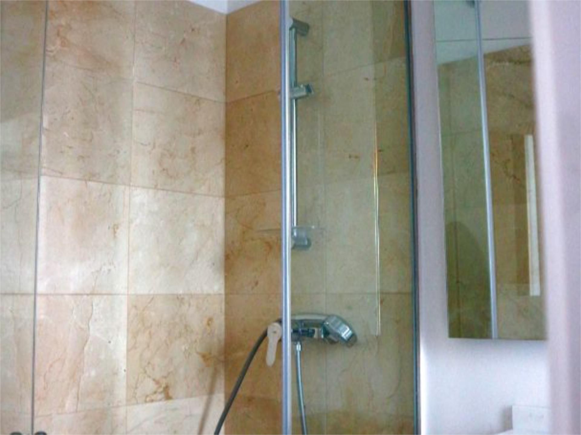 Estudio en  Carrer del Vicari Joaquim Fuster 269 - Foto 6