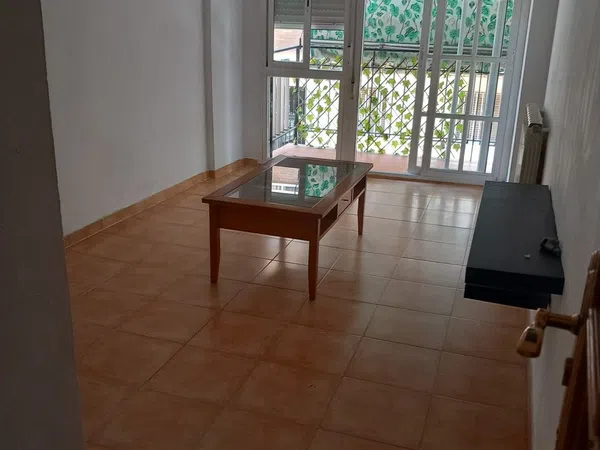 Piso en calle de Virgen de Lluc, 25