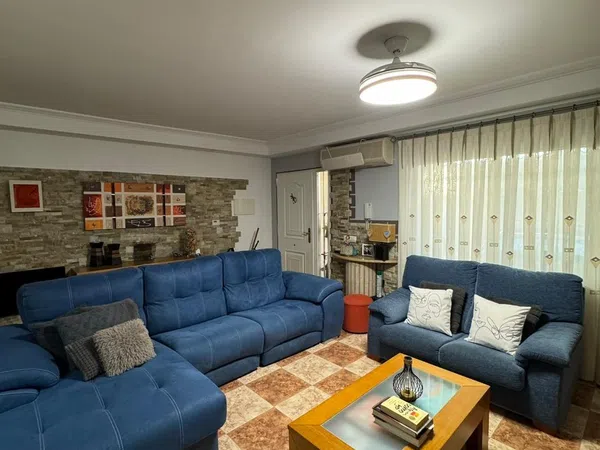Chalet adosado en Calle de Mariano Benlliure, 27 - Foto 3