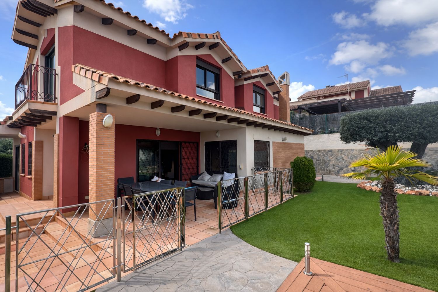 Casa independiente en Urb. el portón de los jerónimos Barrio La Ñora - Foto 3