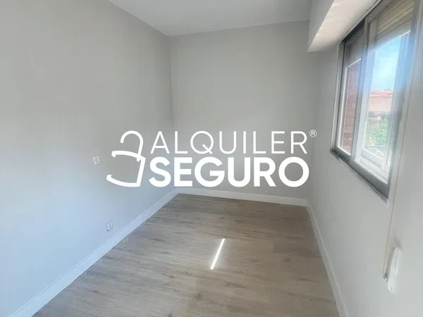 Piso en Calle de los Hermanos Machado, Ventas - Foto 4