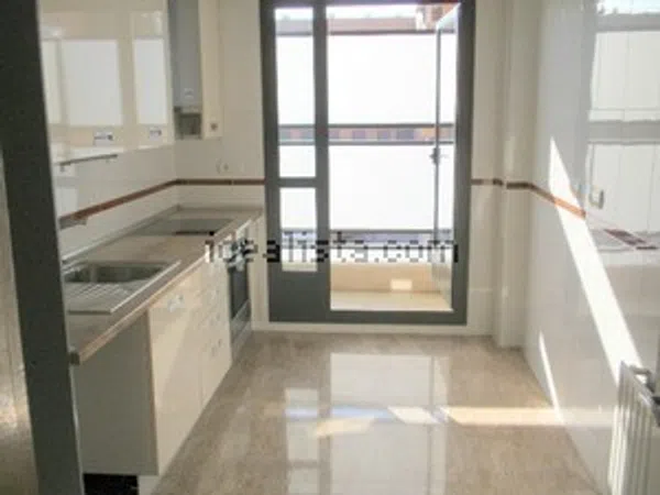 Piso en travesía de los Guionistas, 13 - Foto 2