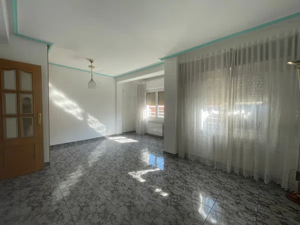Piso en Ciudad Jardín - Parque Roma - Foto 3