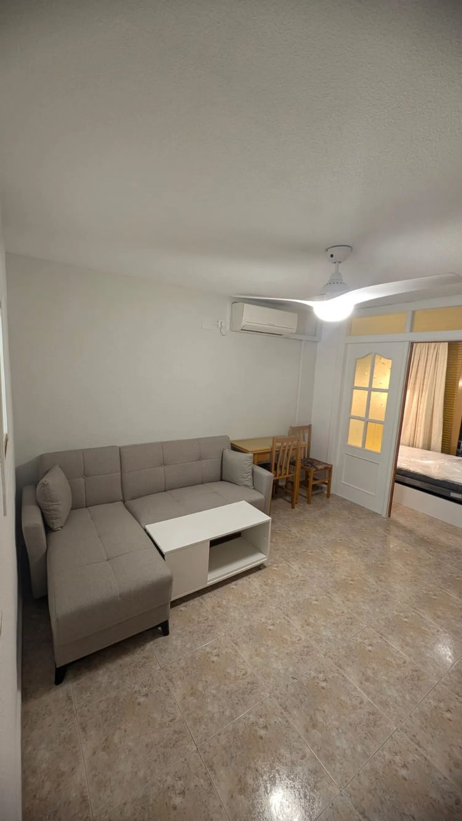 Piso en avenida de París, 12 - Foto 2