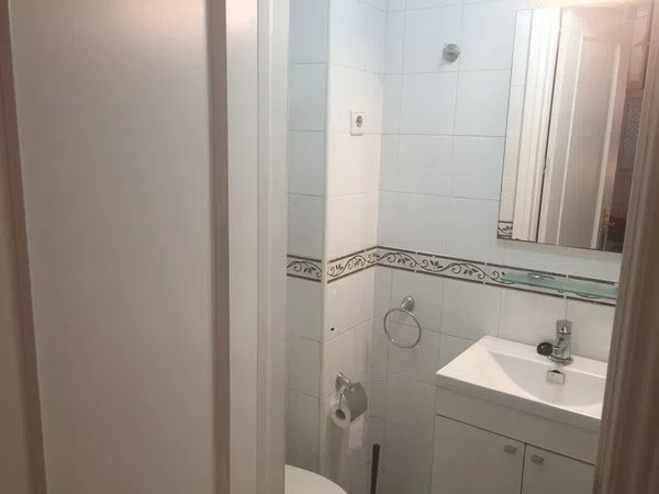 Estudio en calle Teodosio, 22 - Foto 5