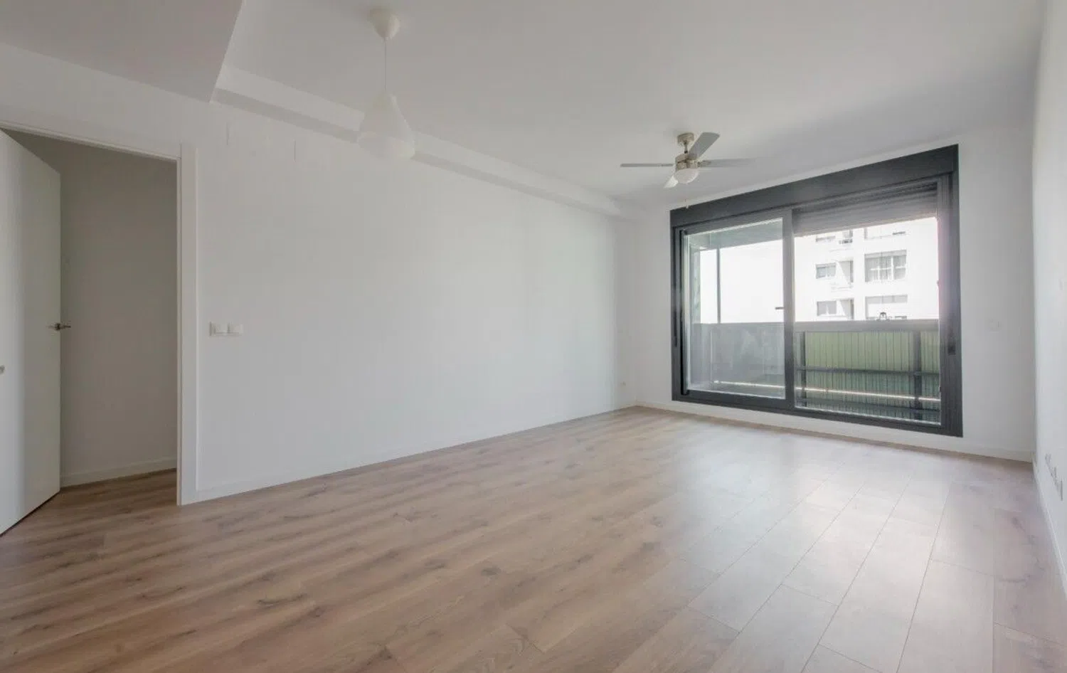 Piso en avenida de Aguas Vivas, 33 - Foto 1