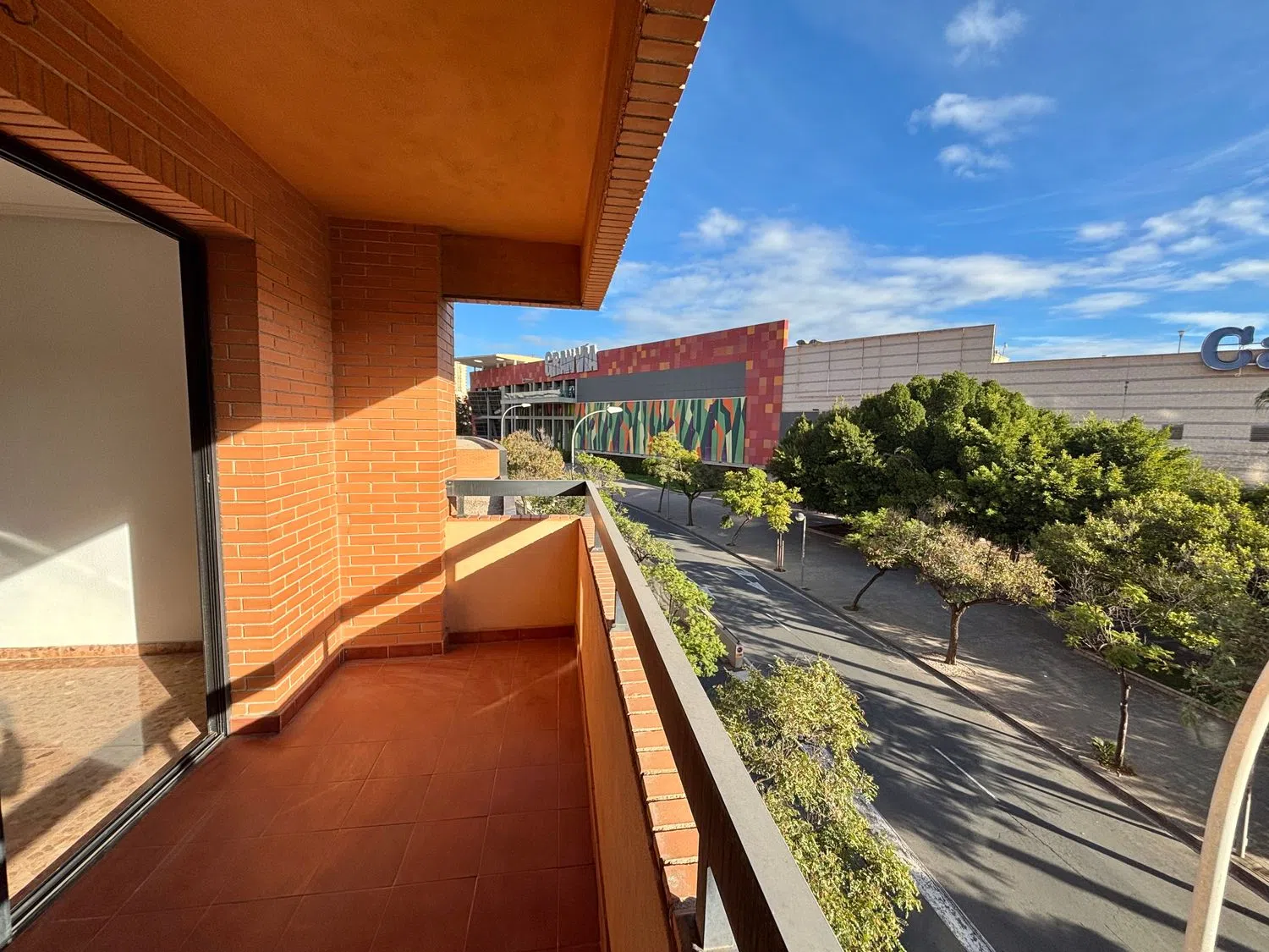 Piso en avenida Pintor Xavier Soler, 1 - Foto 2