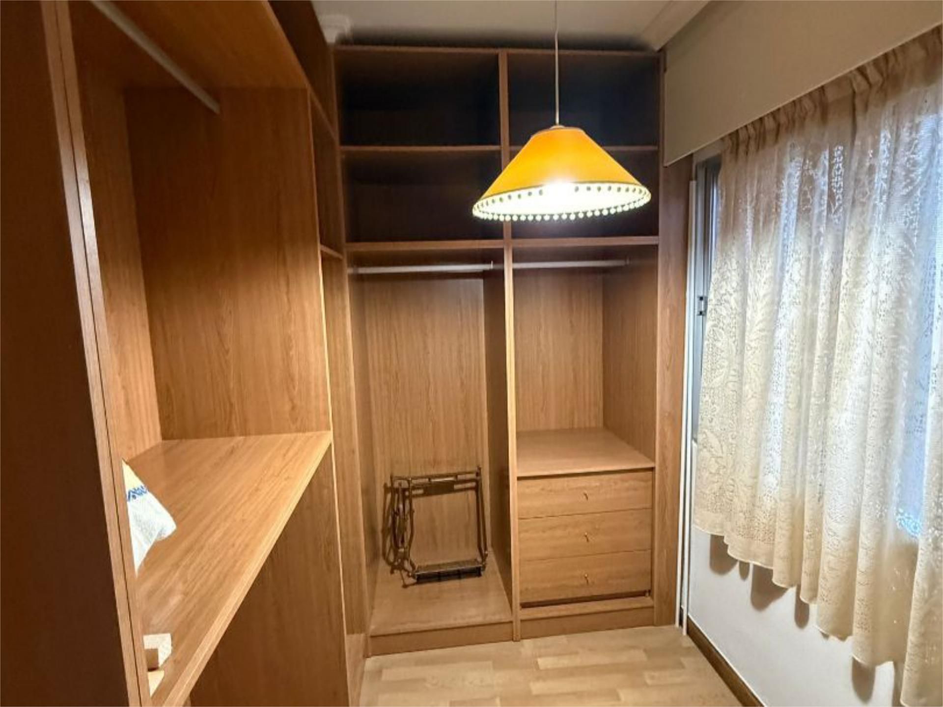 Piso en  Calle Ignacio López Lacal 2 - Foto 2