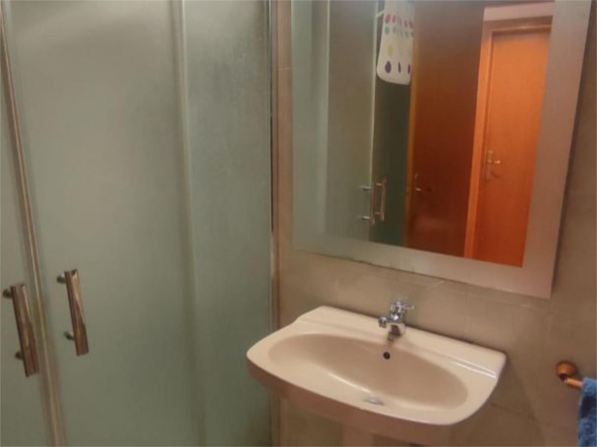 Piso en  Avenida de los Pinos 12 - Foto 9