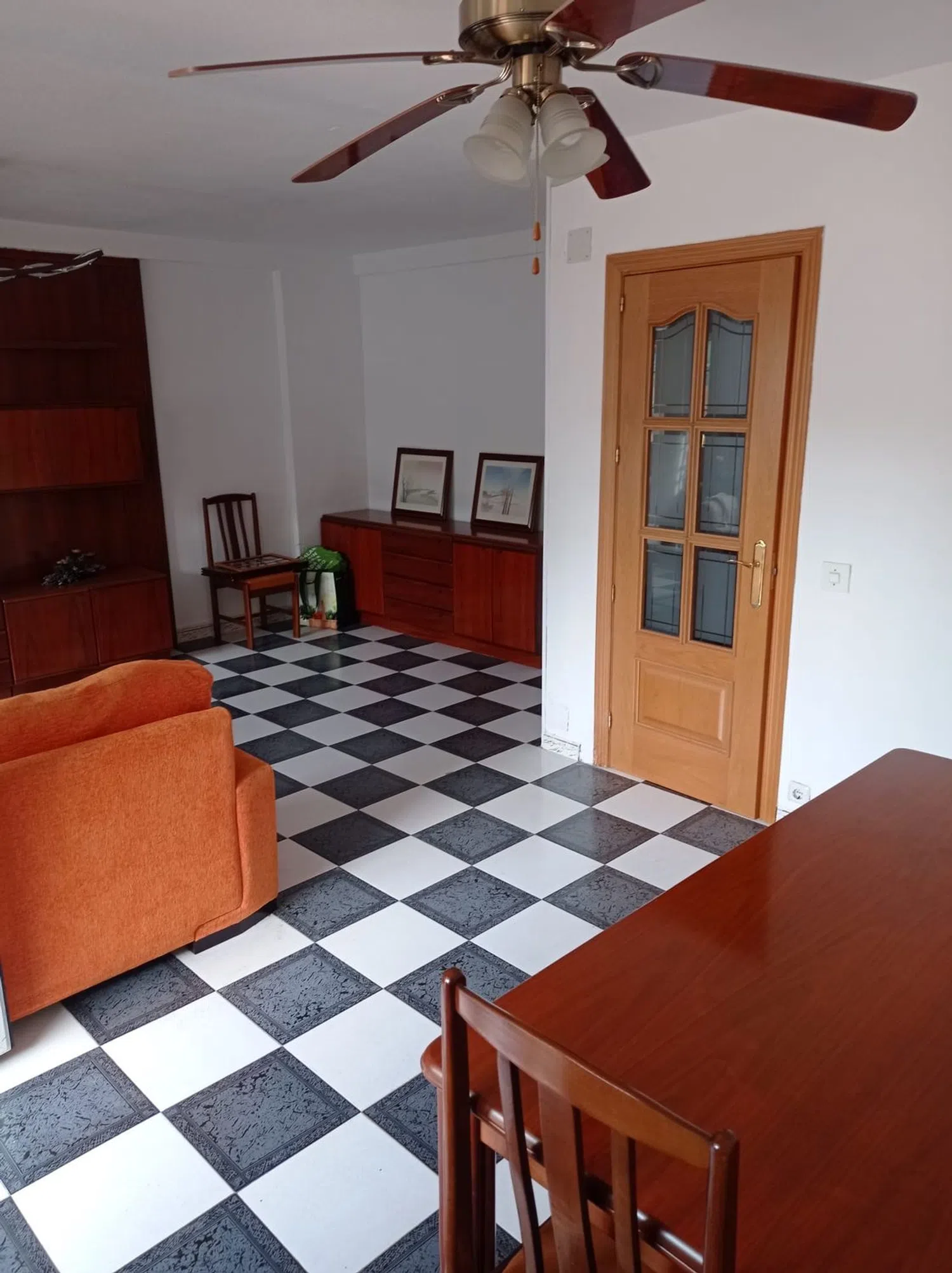 Chalet adosado en Sector 3 - Foto 2