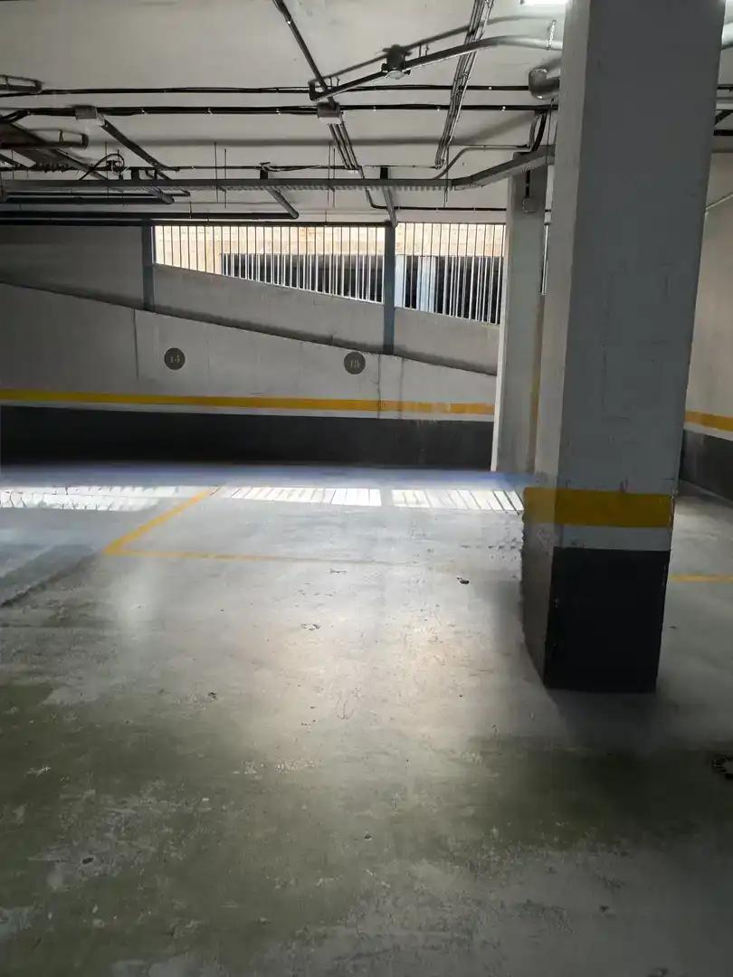 Piso en  Avenida de la Buhaira 18 - Foto 23
