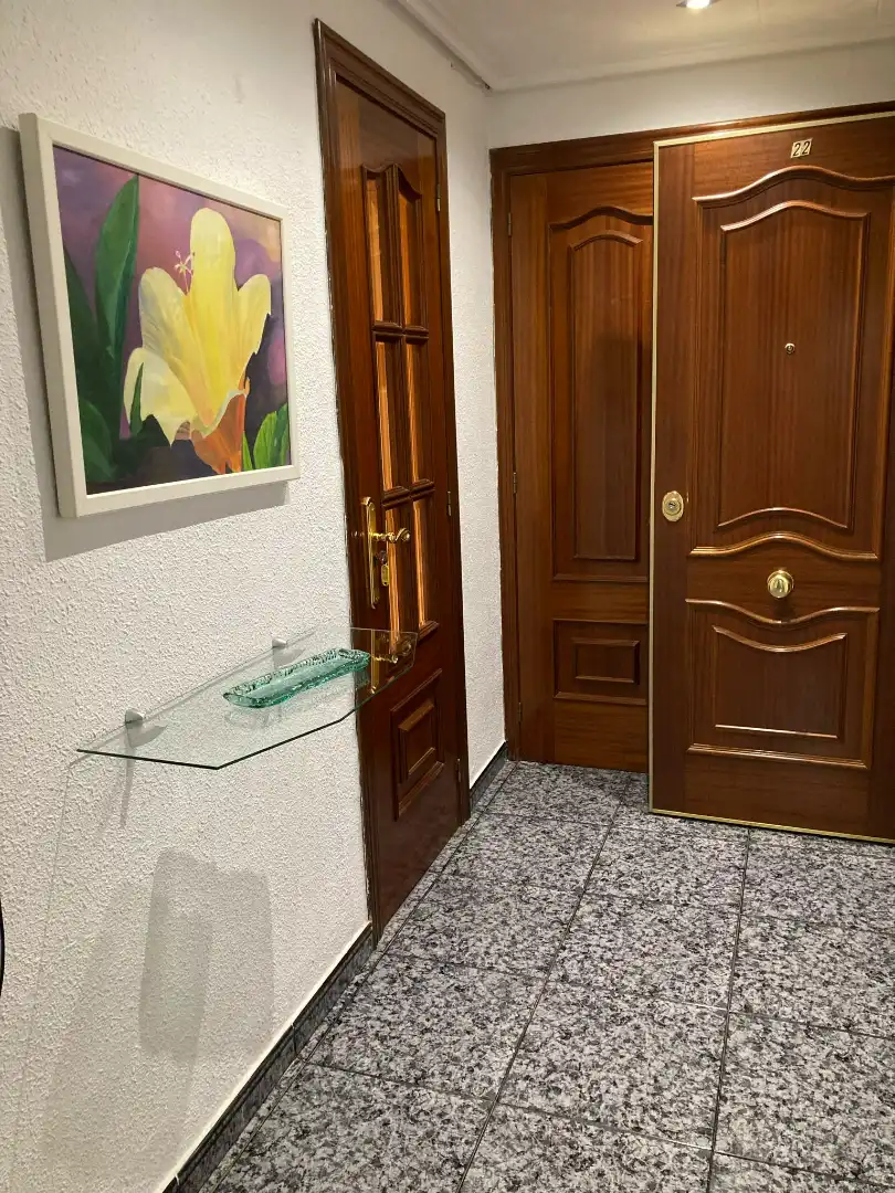 Piso en  Calle Campoamor - Foto 5