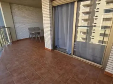 Piso en  Carrer de Rafael Alberti 1 - Foto 2