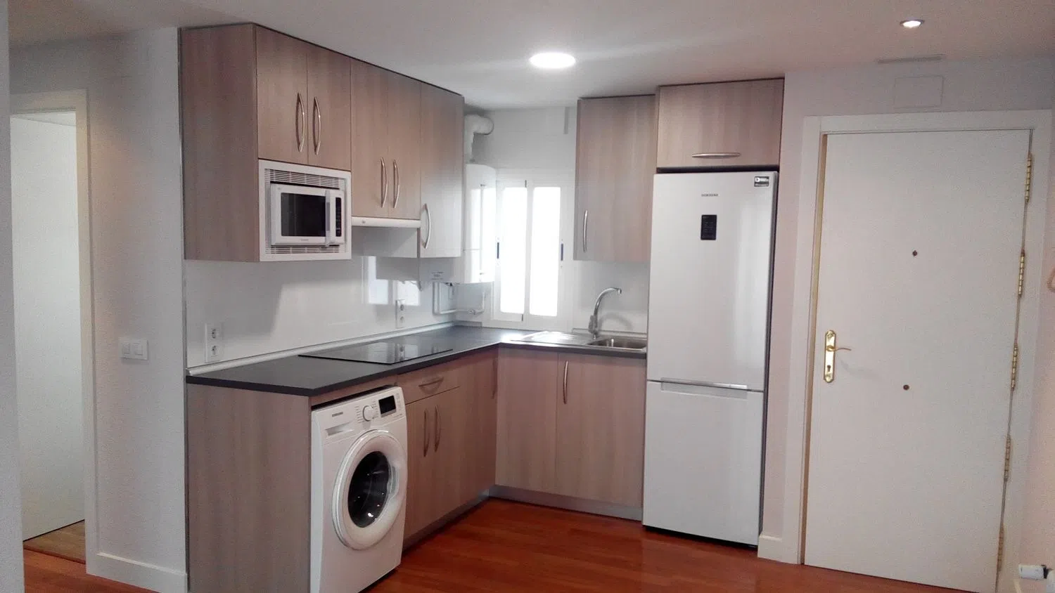 Piso en calle de La Bañeza, 15 - Foto 1