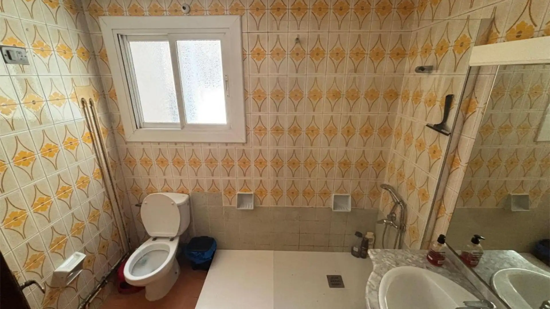 Casa adosada en  Carrer Menéndez Pelayo 5 - Foto 5