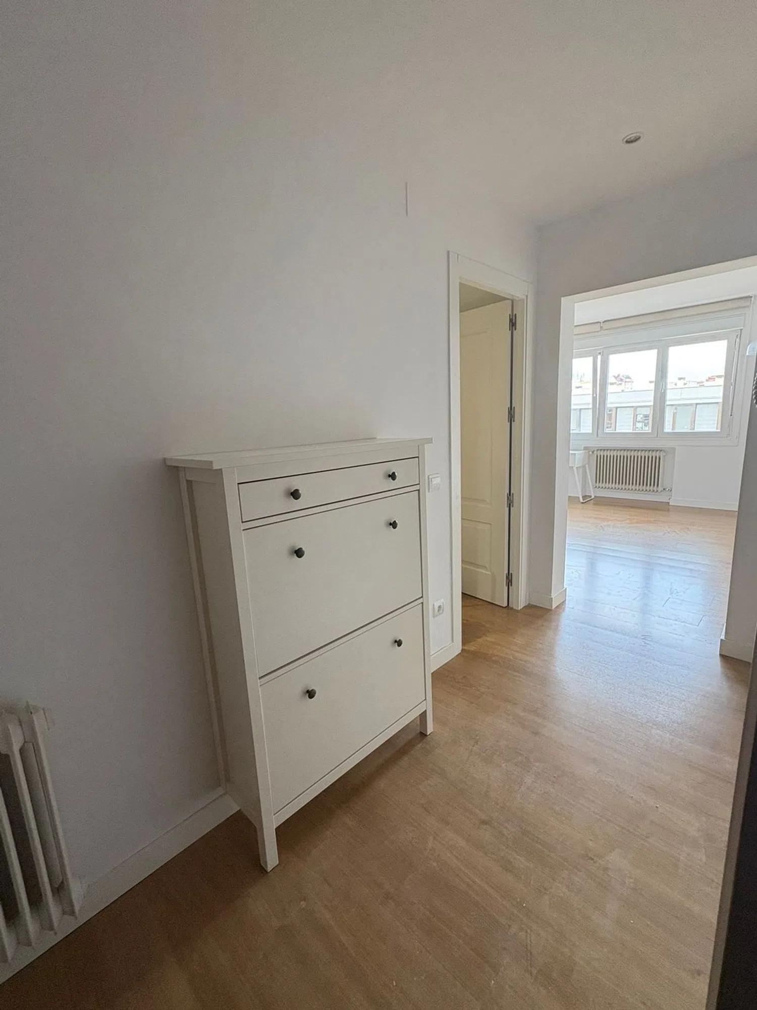 Piso en calle de la Infanta Mercedes, 61 - Foto 4