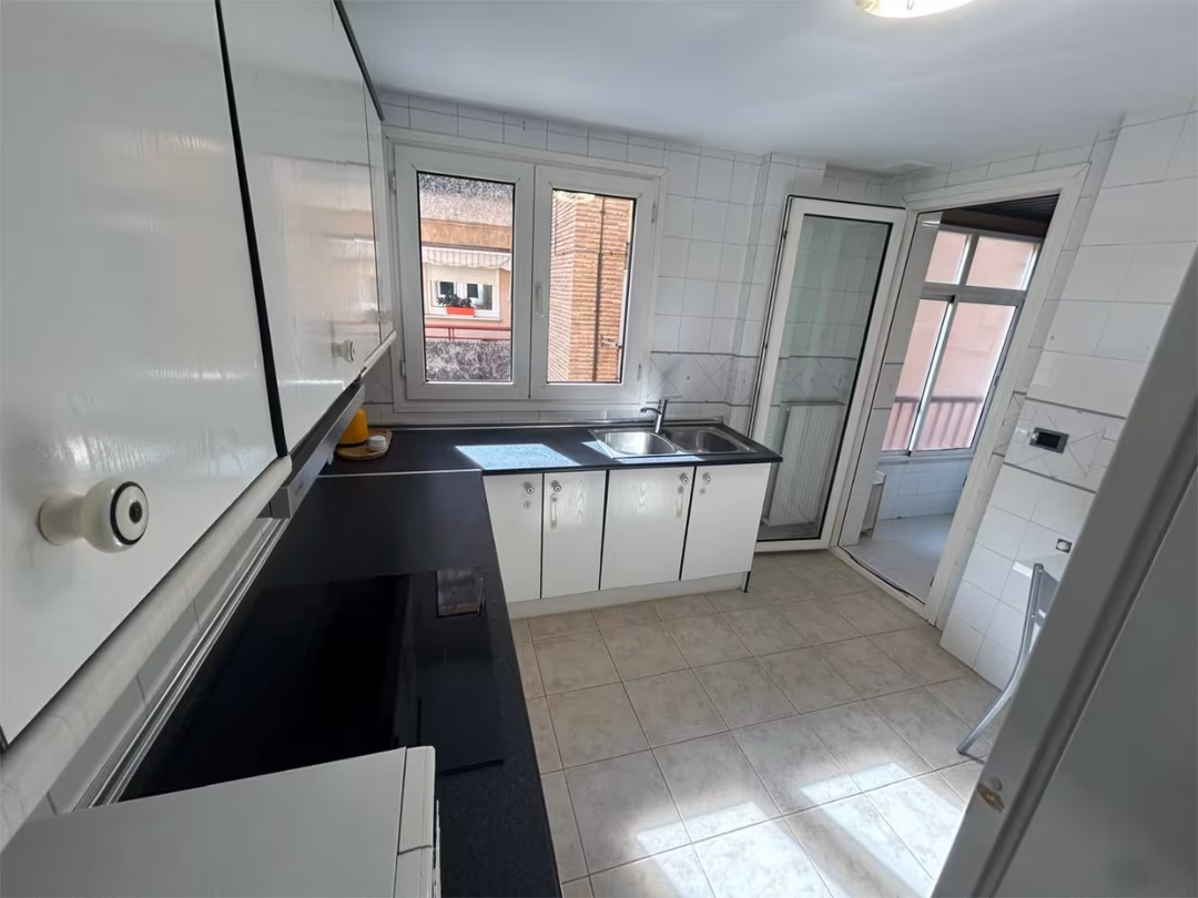 Piso en  Calle Pintor Manuel Maldonado 25 - Foto 24