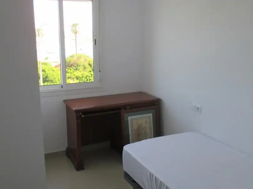 Piso en  Avenida de la Bahia 11B - Foto 6