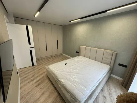 Piso en C. Comedias, 11