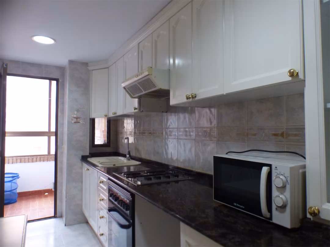 Piso en  Avinguda de Blasco Ibáñez 134 - Foto 11