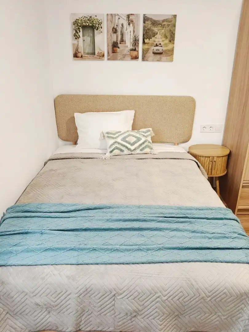 Estudio en  Carrer de la Mare de Déu dels Desemparats 43 - Foto 3