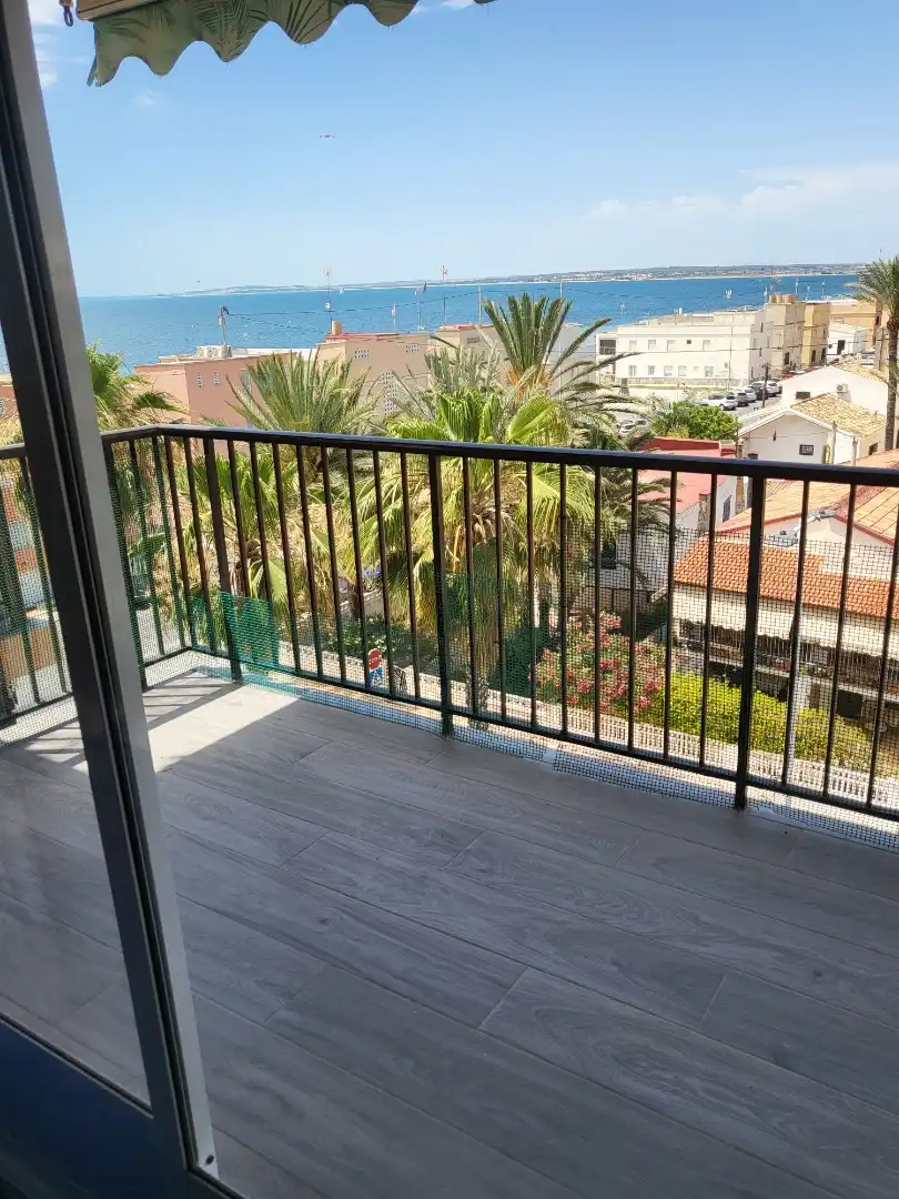 Apartamento en  Avenida Cristóbal Sanz 4 - Foto 2