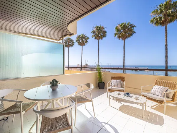 Piso en Avenida Duque de Ahumada, 16, Playa Bajadilla-Puertos - Foto 1